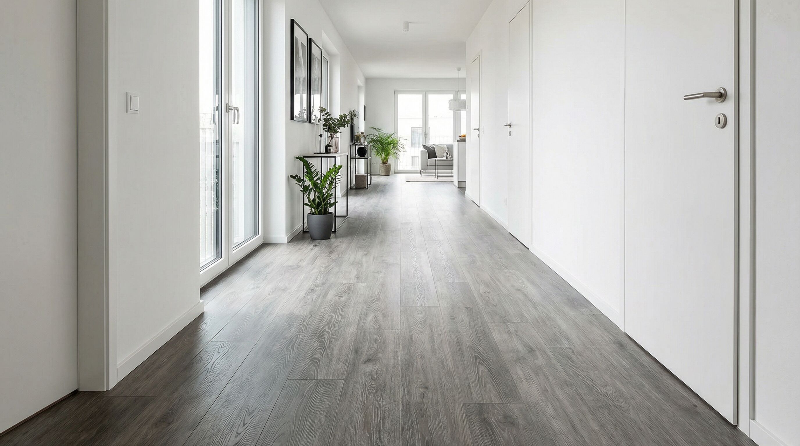 Laminatboden im Flur - robust und pflegeleicht, München